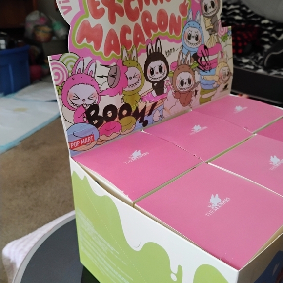 The Monsters Exciting Macaron Vinyl Face Set Of 6 Blind Boxes ALL NEW! - Picture 5 of 9